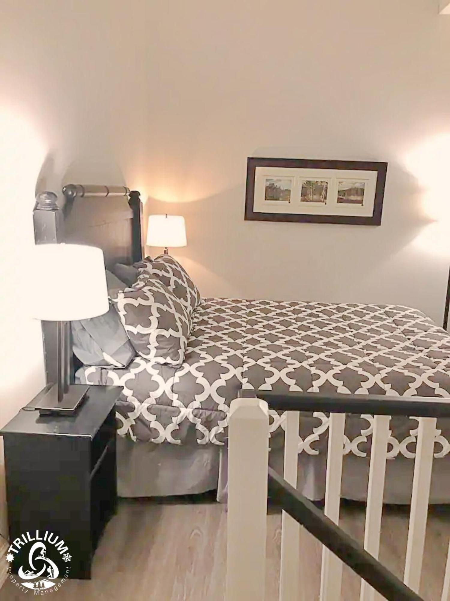 Blue Mountain, Collingwood - Loft Condo, Sleeps 4 Blue Mountains Eksteriør billede
